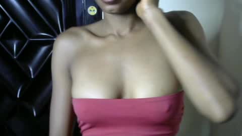 Snapshot of slimzy_hotxx chatting on May 2026 07:25:02 AM Grace online show from May 2026 07:25:02 AM