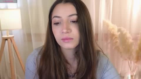 Emilia online show from March 2026 12:18:01 PM