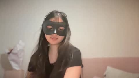 Snapshot of slowburndlc chatting on March 2026 04:51:02 AM slowburndlc online show from March 2026 04:51:02 AM