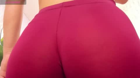 Paola  online show from March 2026 06:44:01 PM