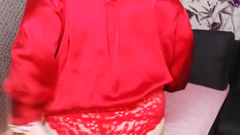Snapshot of slutishmami chatting on May 2026 05:25:02 AM slutihmami online show from May 2026 05:25:02 AM