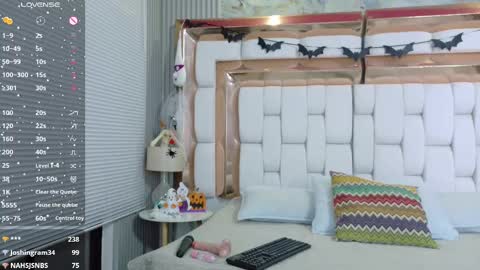 CAMILA  online show from October 2025 02:56:02 AM