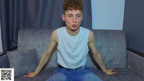 Snapshot of sluttsavage chatting on June 2026 09:29:01 PM sluttsavage online show from June 2026 09:29:01 PM