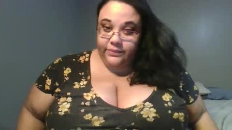 Snapshot of sluttyjess31 chatting on April 2026 02:46:02 AM Jessica online show from April 2026 02:46:02 AM