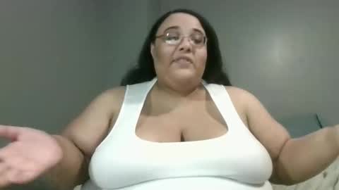 Snapshot of sluttyjess31 chatting on May 2026 02:42:02 AM Jessica online show from May 2026 02:42:02 AM