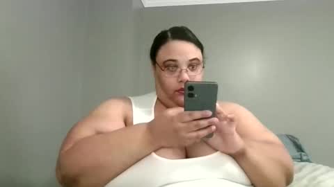 Snapshot of sluttyjess31 chatting on May 2026 02:12:01 PM Jessica online show from May 2026 02:12:01 PM