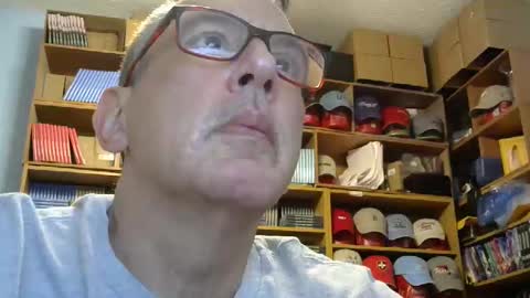 Snapshot of sluttyslave81 chatting on September 2025 06:19:02 PM sluttyslave81 online show from September 2025 06:19:02 PM