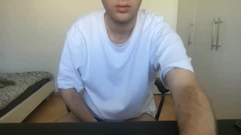 sluttystudent22 online show from April 2026 11:32:01 AM