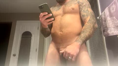 Snapshot of sly050585 chatting on November 2025 08:46:01 AM sly050585 online show from November 2025 08:46:01 AM