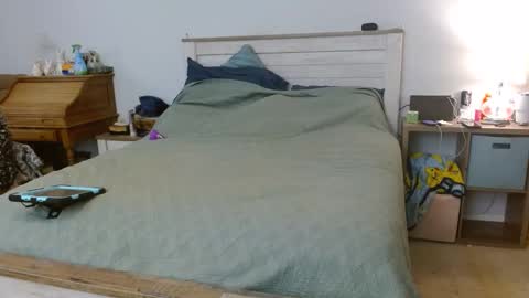 Snapshot of slytherinmylf23 chatting on December 2024 02:38:01 AM Rachel Lawrence online show from December 2024 02:38:01 AM