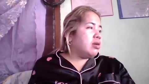 Lovewella online show from September 2025 02:24:02 AM