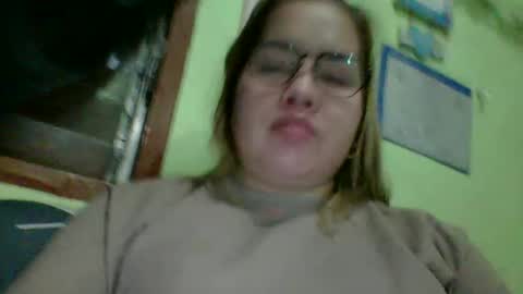 Lovewella online show from March 2026 02:39:02 PM