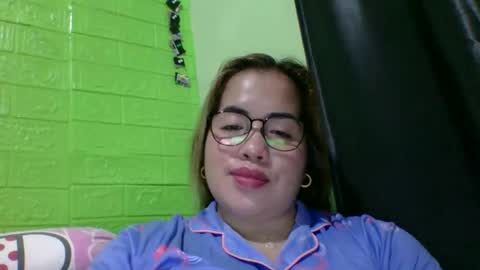 Lovewella online show from March 2026 12:39:02 PM