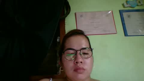 Lovewella online show from April 2026 02:44:01 AM