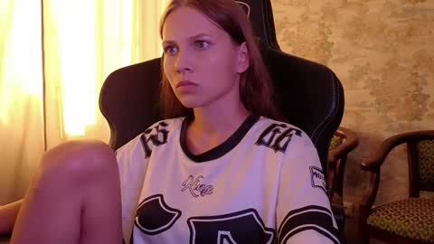 Emma online show from September 2025 02:51:01 PM