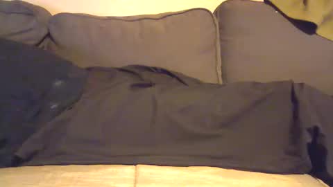 Snapshot of smallandshy1980 chatting on January 2026 07:15:02 PM smallandshy1980 online show from January 2026 07:15:02 PM