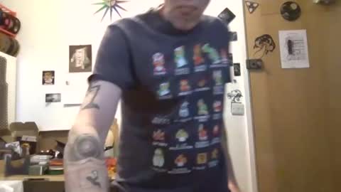 Snapshot of smalldick1975704669 chatting on May 2026 01:28:02 PM smalldick1975704669 online show from May 2026 01:28:02 PM