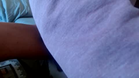 Snapshot of smallmalelass chatting on March 2025 04:28:02 PM smallmalelass online show from March 2025 04:28:02 PM