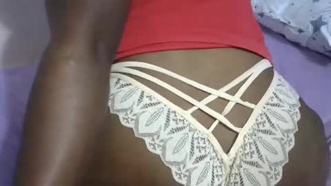 smart_lilly online show from March 2025 06:33:02 PM