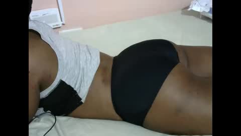 smart_lilly online show from October 2025 07:26:02 PM