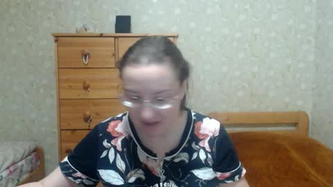 smart_rose online show from November 2025 02:07:02 PM