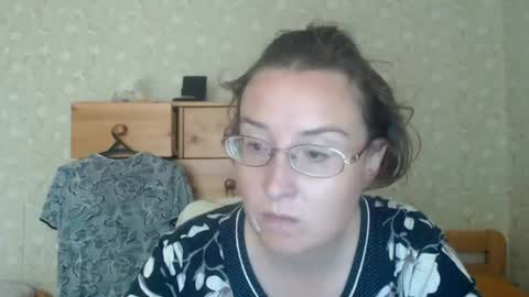 Snapshot of smart_rose chatting on June 2026 10:25:01 AM smart_rose online show from June 2026 10:25:01 AM