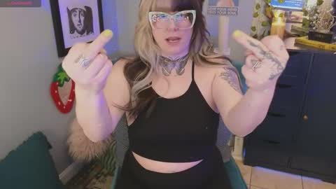 Snapshot of smashberry chatting on February 2026 05:13:02 PM bb online show from February 2026 05:13:02 PM