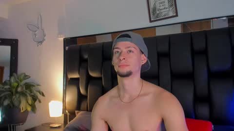 Jade Smiith online show from September 2025 10:32:01 PM