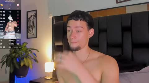 Jade Smiith online show from October 2025 11:02:01 PM