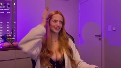 Emily Burns online show from June 2026 07:53:01 PM