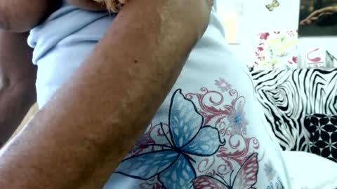 Snapshot of smilet_milf chatting on June 2026 01:01:02 PM Smileth online show from June 2026 01:01:02 PM