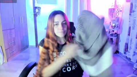 SmilingSalor online show from October 2025 02:33:01 AM