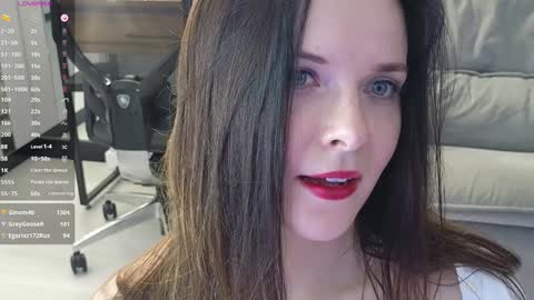 smilym online show from February 2025 01:41:02 PM