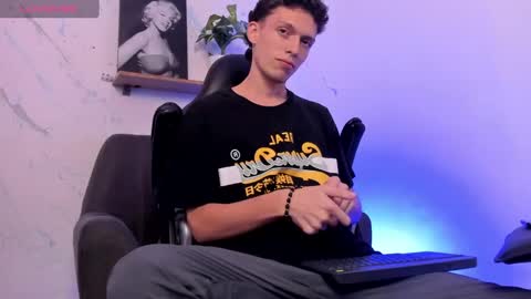 SMIT  online show from February 2025 11:45:01 PM