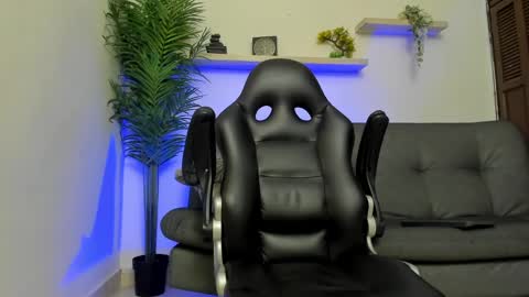 SMIT  online show from February 2025 11:35:01 PM