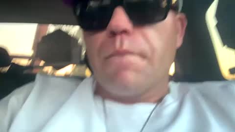 Snapshot of smoke4daddy chatting on September 2025 01:27:01 AM Smoke4Daddy online show from September 2025 01:27:01 AM