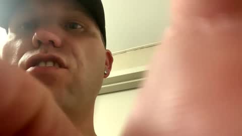 Snapshot of smoke4daddy chatting on September 2025 08:16:02 AM Smoke4Daddy online show from September 2025 08:16:02 AM