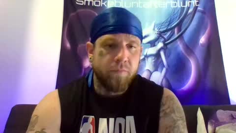 Snapshot of smokebluntafterblunt chatting on April 2026 02:27:02 AM smoke online show from April 2026 02:27:02 AM