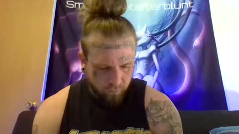 Snapshot of smokebluntafterblunt chatting on May 2026 11:28:01 AM smoke online show from May 2026 11:28:01 AM
