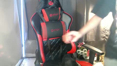 Amanda online show from November 2025 12:43:02 AM