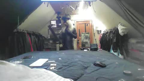 smokeslut365 online show from September 2025 02:48:01 AM