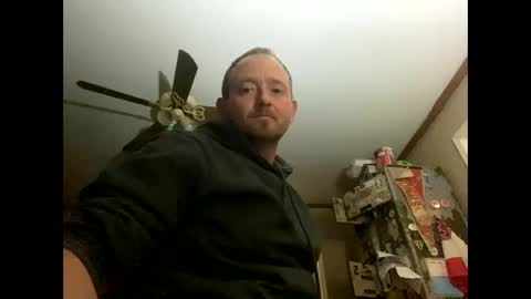 Snapshot of smokeymt420 chatting on January 2025 04:19:02 AM smokeymt420 online show from January 2025 04:19:02 AM