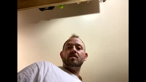 Snapshot of smokeymt420 chatting on February 2025 05:43:02 PM smokeymt420 online show from February 2025 05:43:02 PM