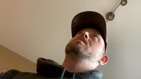 Snapshot of smokeymt420 chatting on February 2025 10:37:02 PM smokeymt420 online show from February 2025 10:37:02 PM