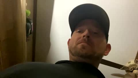 Snapshot of smokeymt420 chatting on February 2025 01:44:02 AM smokeymt420 online show from February 2025 01:44:02 AM