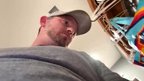 Snapshot of smokeymt420 chatting on April 2026 10:23:02 PM smokeymt420 online show from April 2026 10:23:02 PM