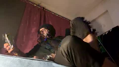 smokingorilla online show from January 2026 06:02:02 PM