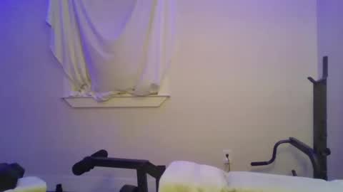 smoothmusclecam online show from December 2024 03:04:01 AM