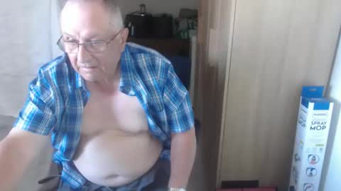 smoothmutton online show from May 2026 02:34:02 PM