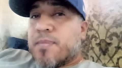 Snapshot of smoothstrik3r chatting on June 2026 06:56:01 PM smoothstrik3r online show from June 2026 06:56:01 PM